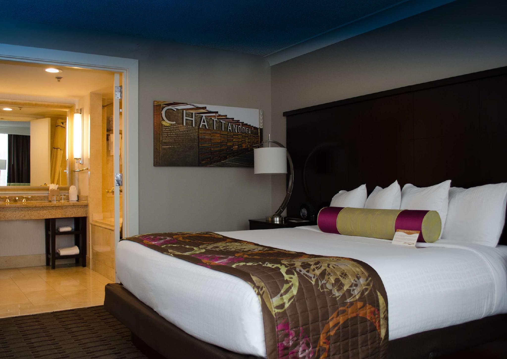 The Chattanoogan Hotel, Curio Collection By Hilton Esterno foto
